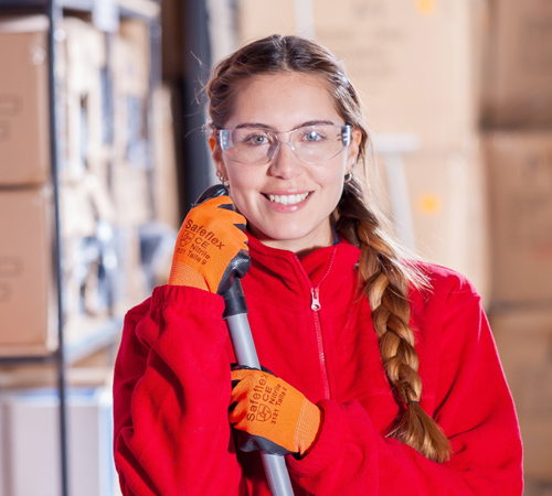 Commercial cleaning professional